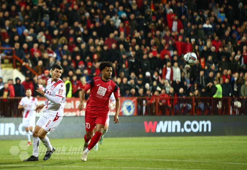 Može i bez podrške navijača: Zrinjski protutnjao Veležovim stadionom 